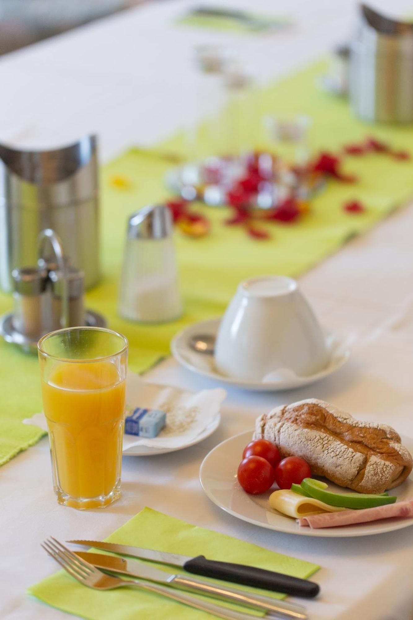 Wohlfuehlwelt Riegler Bed & Breakfast Allentsteig Екстериор снимка