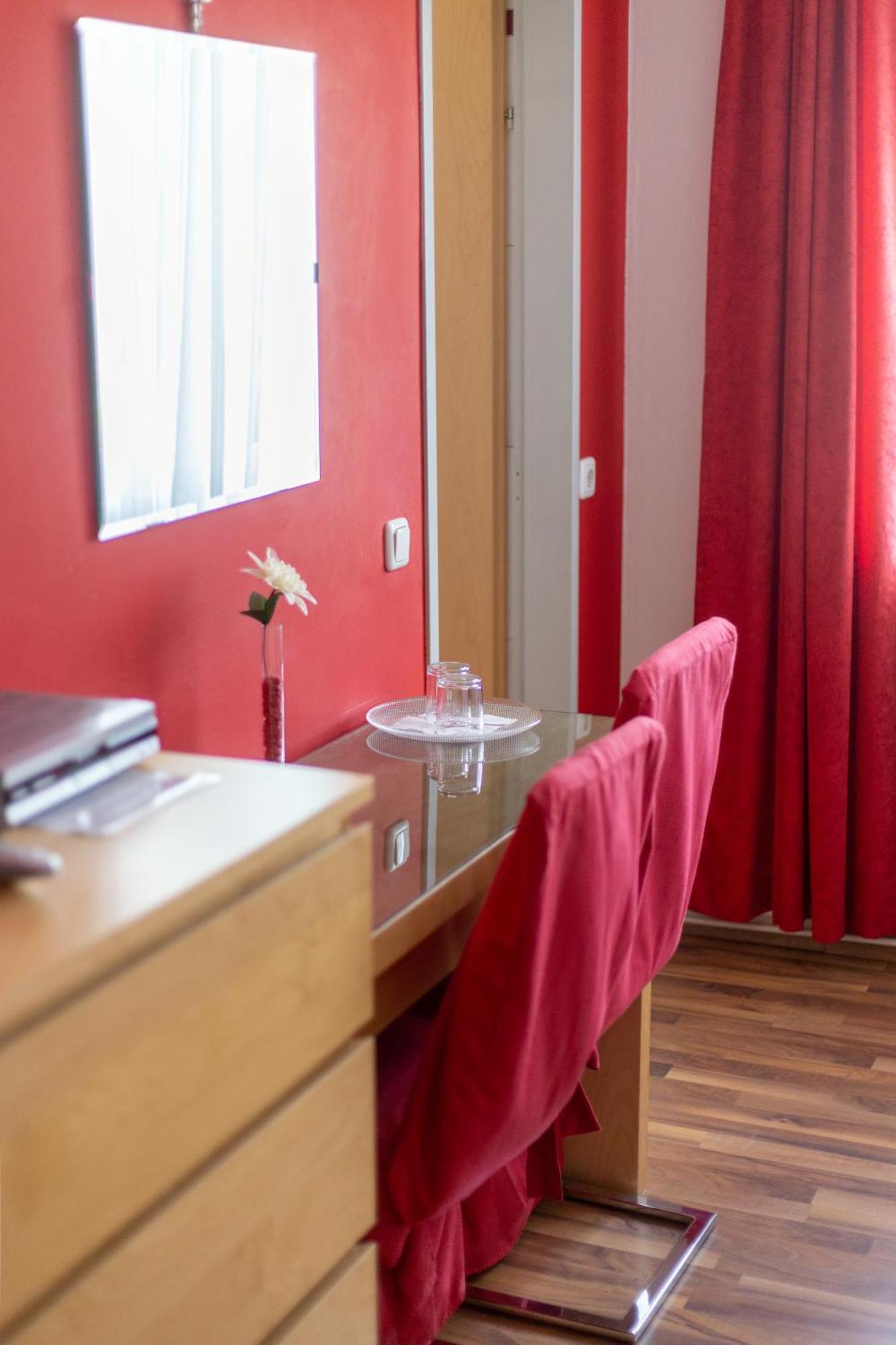 Wohlfuehlwelt Riegler Bed & Breakfast Allentsteig Екстериор снимка